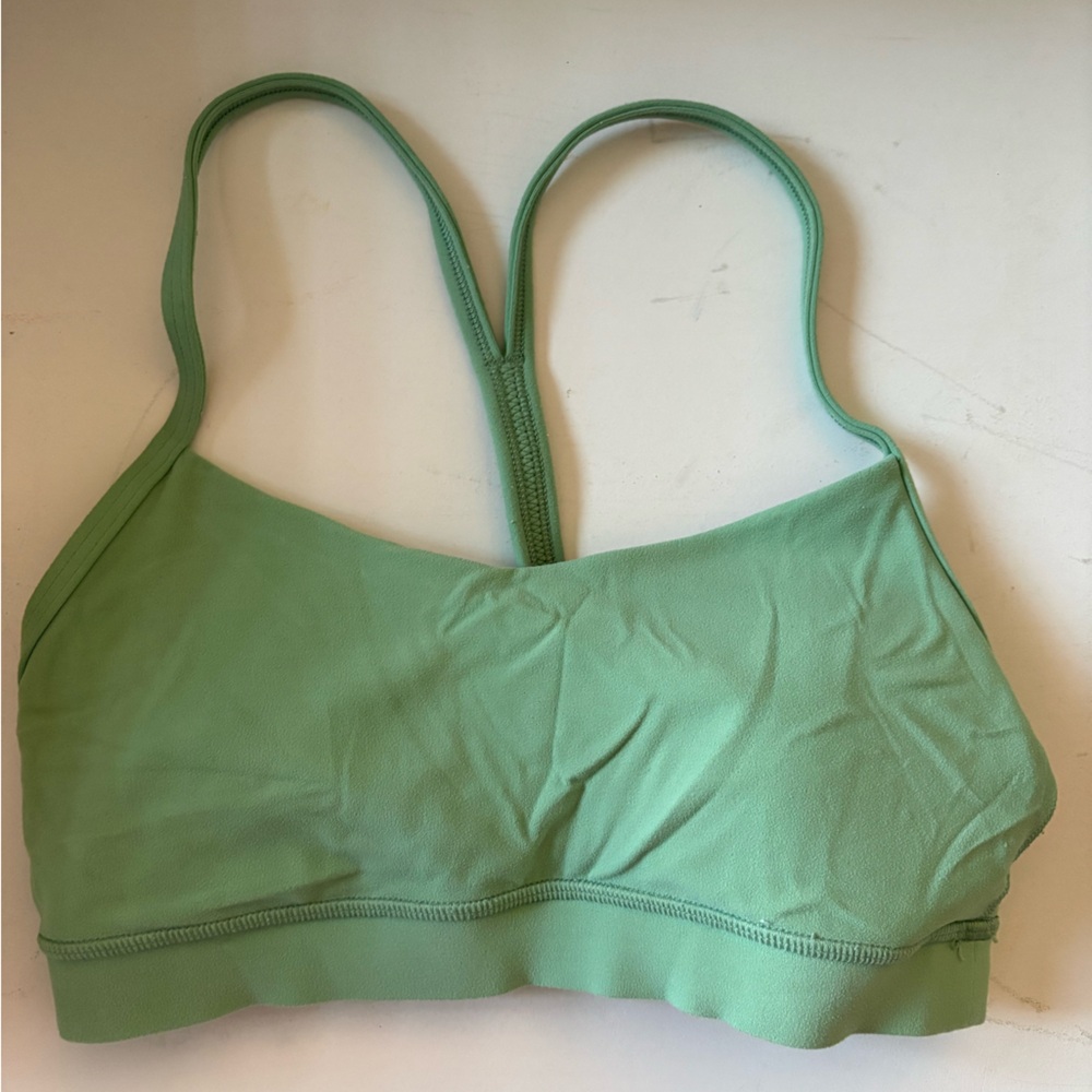 lululemon light green Flow Y sports bra size 6